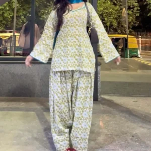 phool pure cotton farshi salwar suit set with blue dupatta