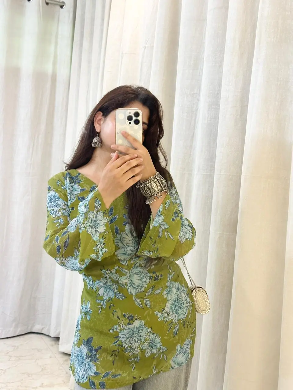 gulnaar – green floral georgette kurta gulnaar – green floral georgette kurta
