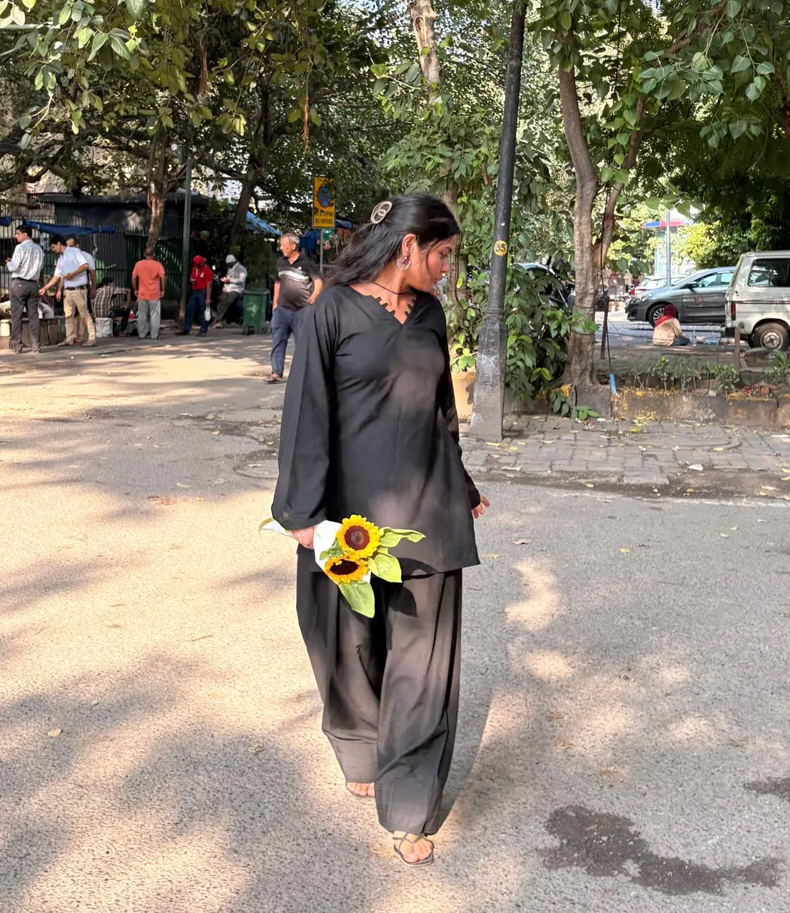 parchaai set – black farshi suit with bell sleeves parchaai set – black farshi suit with bell sleeves